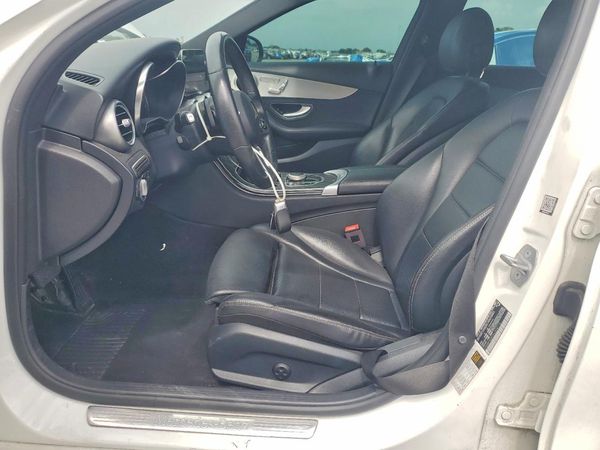 2019 MERCEDES-BENZ C C300