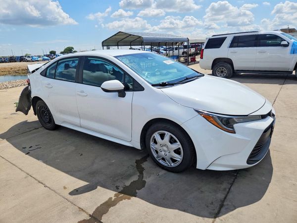 2023 TOYOTA COROLLA