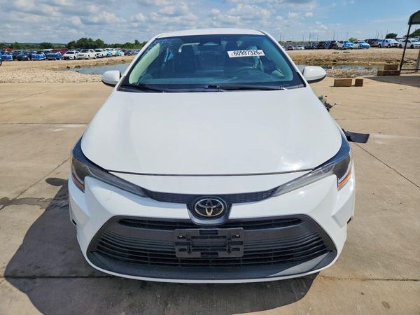 2023 TOYOTA COROLLA