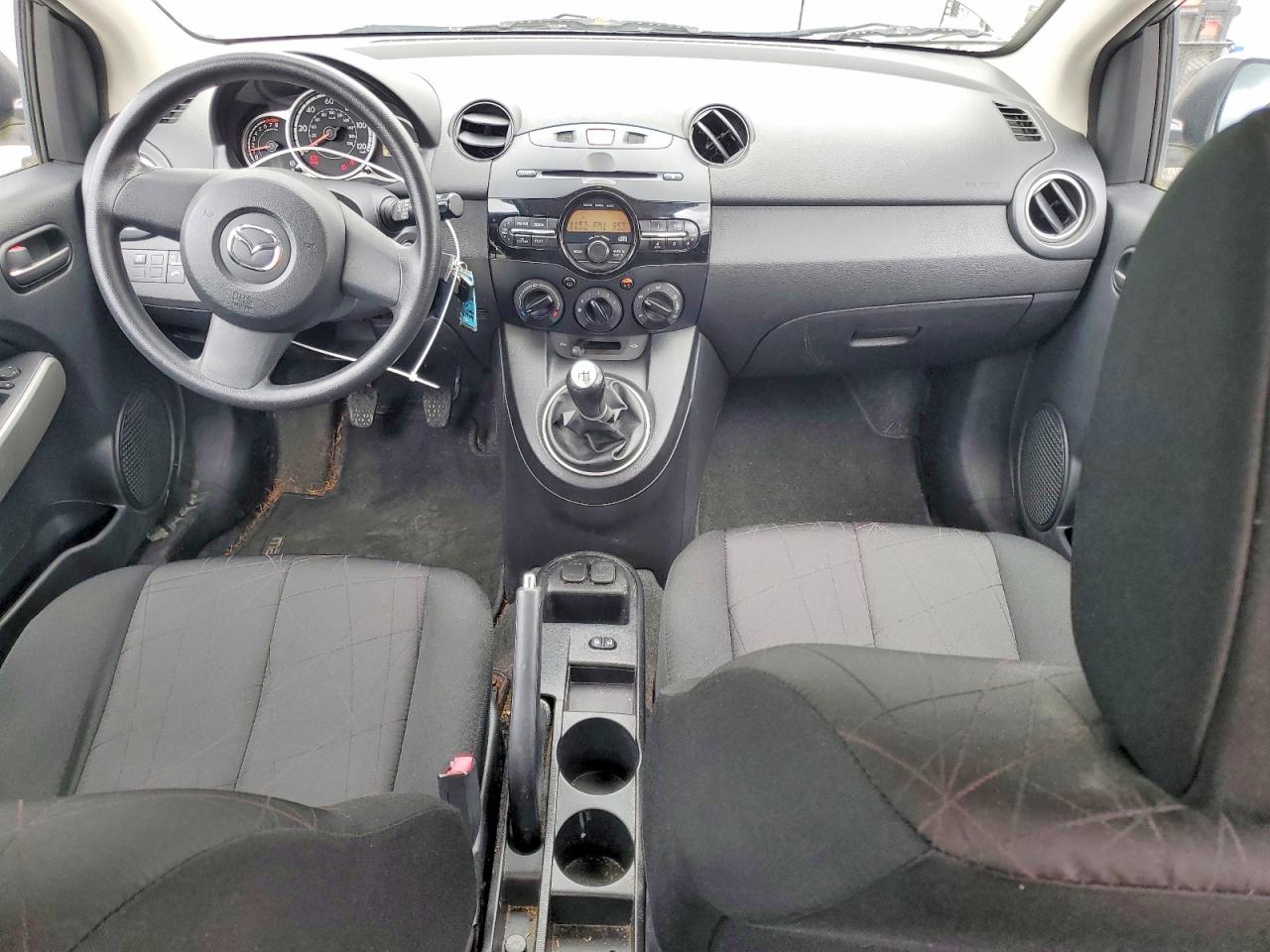 2013 MAZDA MAZDA2 Sport/GX