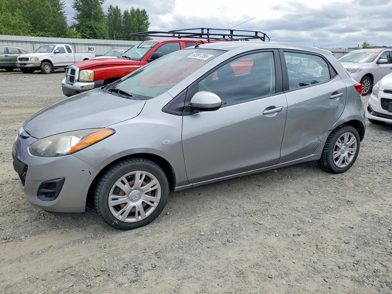 2013 MAZDA MAZDA2 Sport/GX