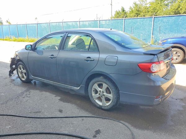 2013 TOYOTA COROLLA