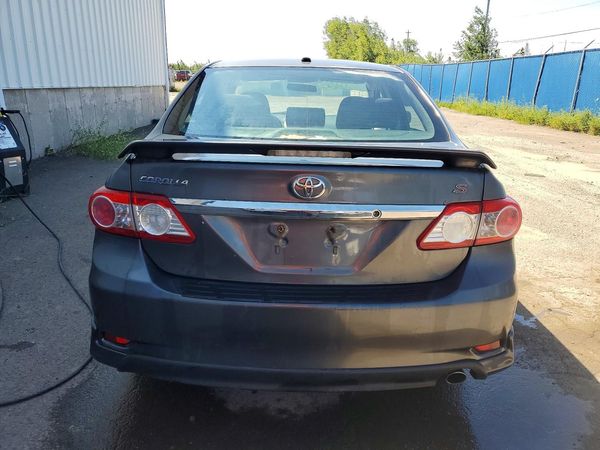 2013 TOYOTA COROLLA