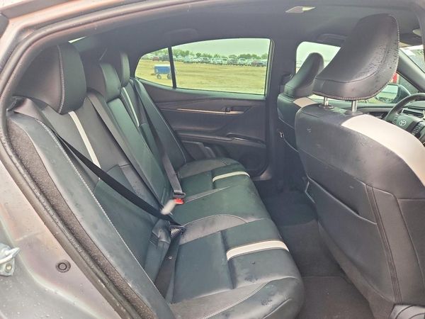 2026 TOYOTA CAMRY