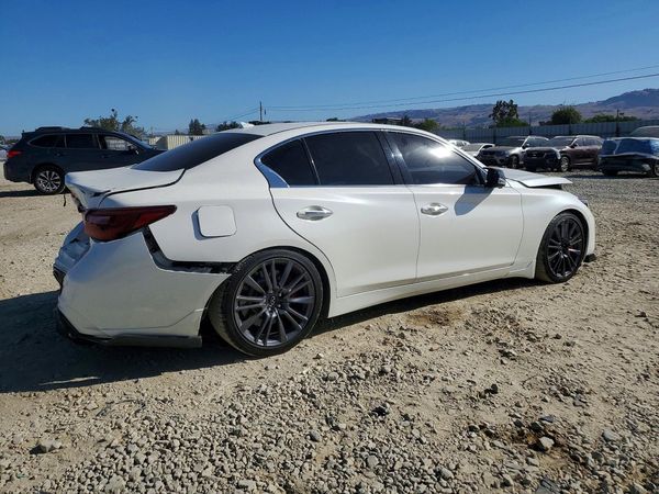 2021 INFINITI Q50 LUXE