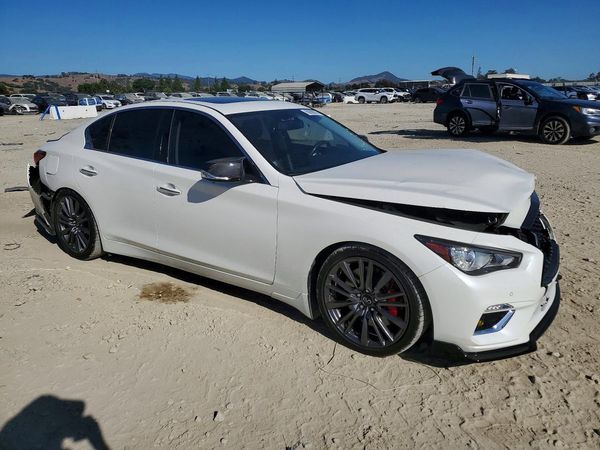 2021 INFINITI Q50 LUXE