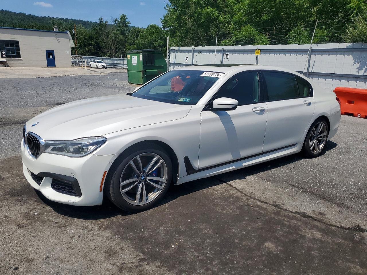 2016 BMW 750 xDrive