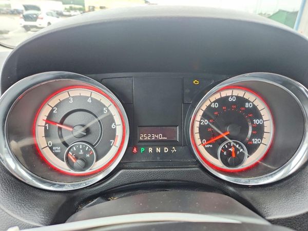 2014 DODGE GRAND CARAVAN SXT