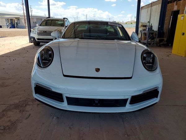 2024 PORSCHE 911