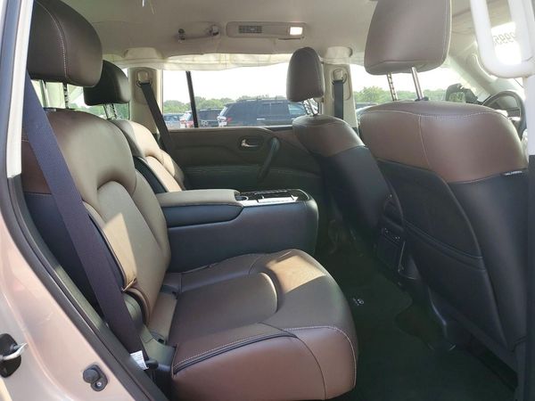 2023 INFINITI QX80 Base