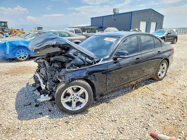 2015 BMW 3 SERIES 320i — Front 3/4