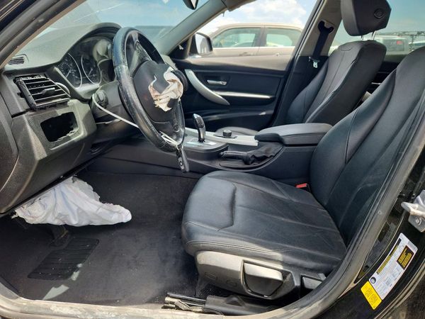 2015 BMW 3 SERIES 320i — DENT