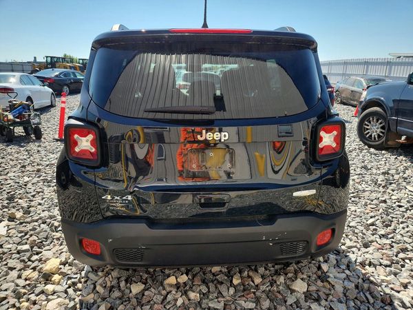 2018 JEEP RENEGADE LATITUDE 4X4