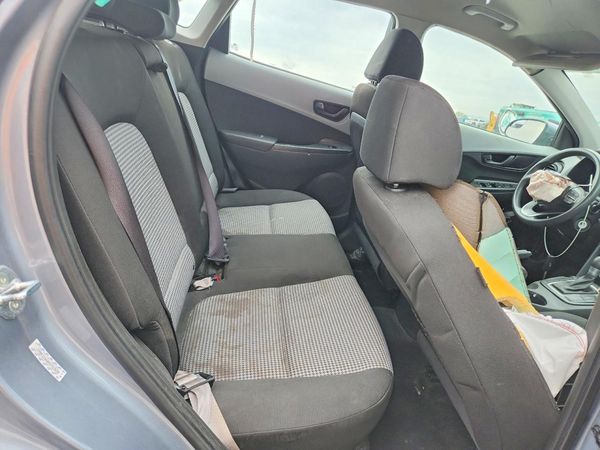 2021 HYUNDAI KONA