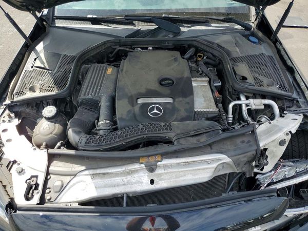 2018 MERCEDES-BENZ C C300