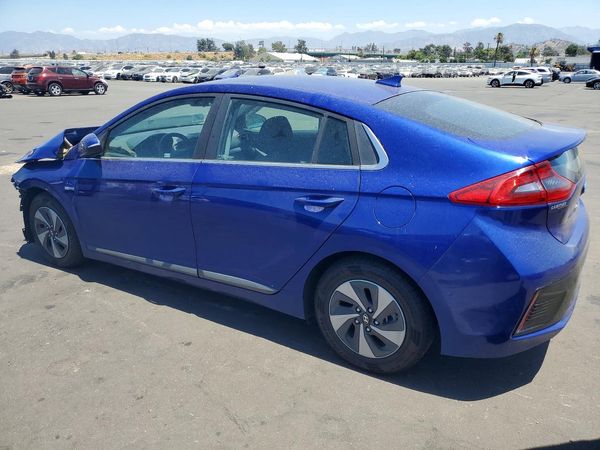 2019 HYUNDAI IONIQ SEL (HEV)