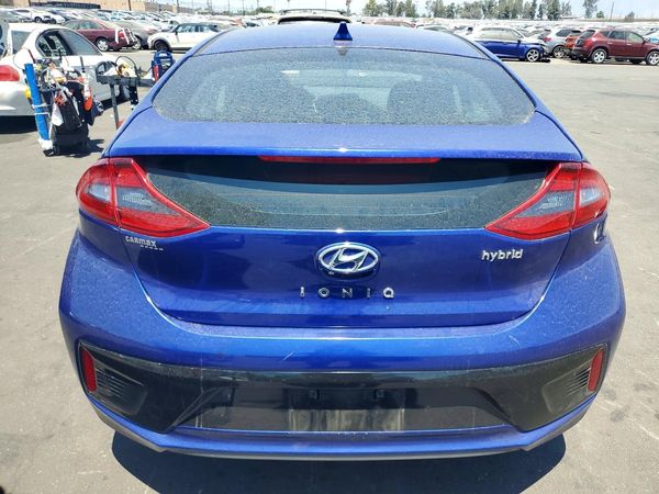 2019 HYUNDAI IONIQ SEL (HEV)