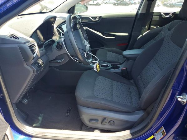 2019 HYUNDAI IONIQ SEL (HEV)