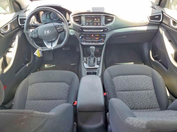 2019 HYUNDAI IONIQ SEL (HEV)