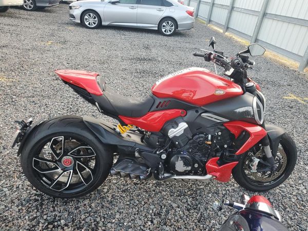 2023 DUCATI DIAVEL