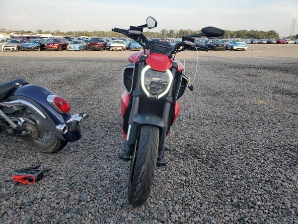 2023 DUCATI DIAVEL