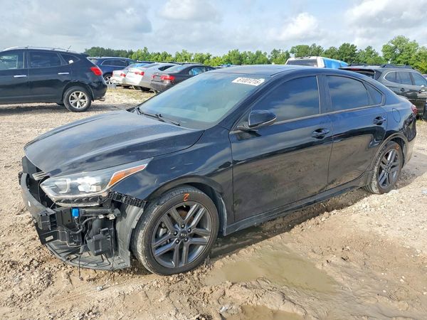 2021 KIA FORTE GT Line