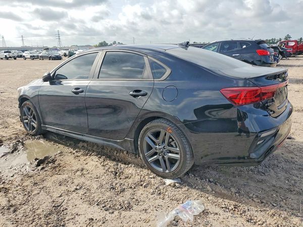 2021 KIA FORTE GT Line