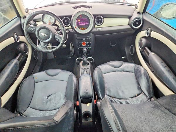 2013 MINI COOPER