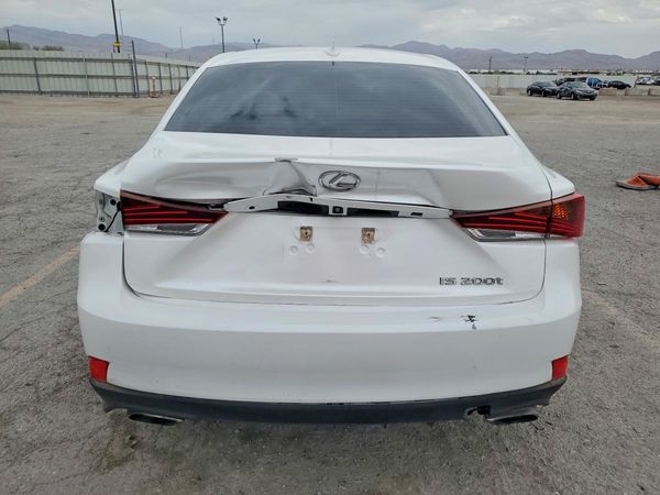 2017 LEXUS IS 200t