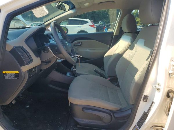 2016 KIA RIO LX A/T