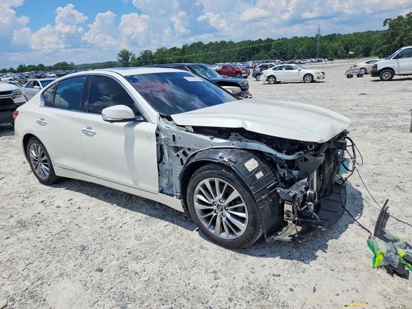 2018 INFINITI Q50