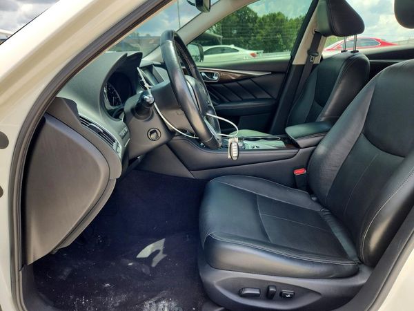 2018 INFINITI Q50