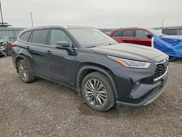 2021 TOYOTA HIGHLANDER Platinum