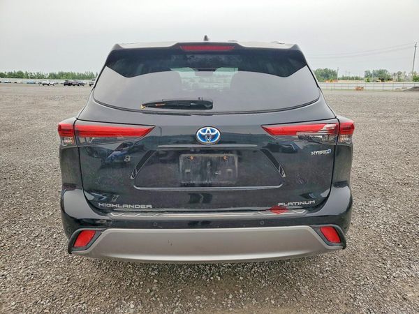 2021 TOYOTA HIGHLANDER Platinum