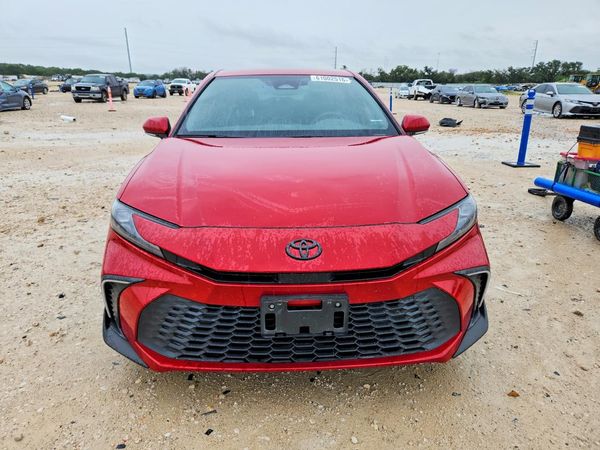 2025 TOYOTA CAMRY