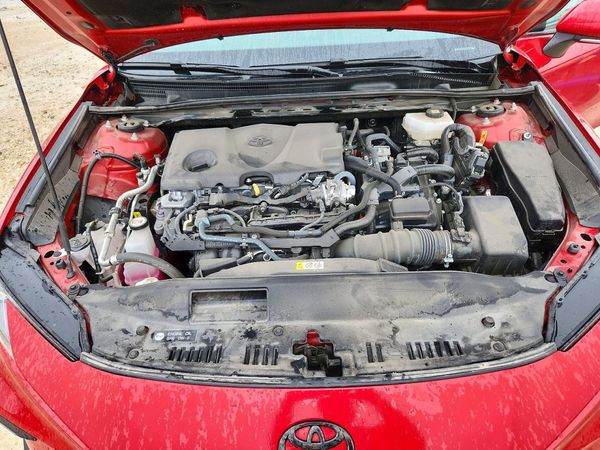 2025 TOYOTA CAMRY