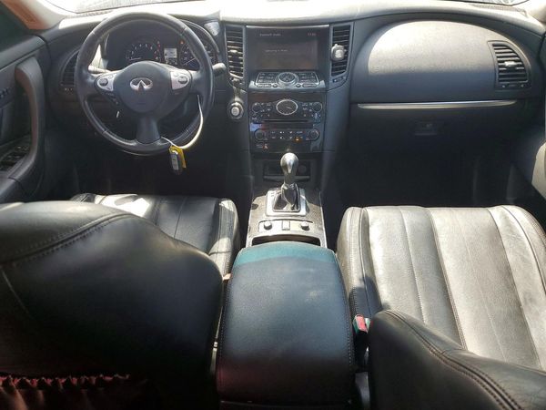 2013 INFINITI FX37
