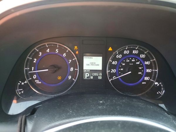 2013 INFINITI FX37