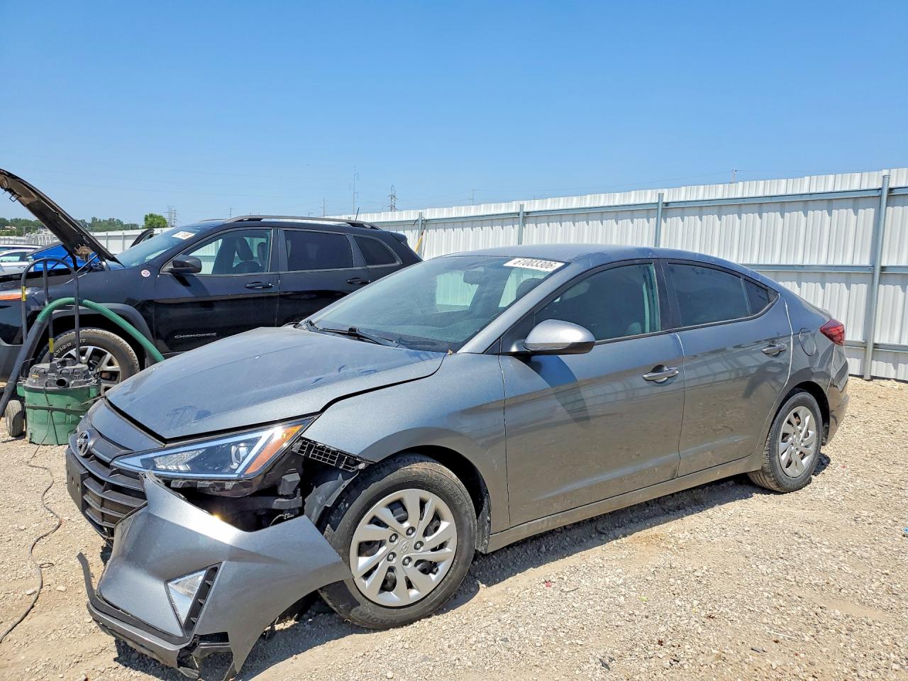 2019 HYUNDAI ELANTRA SE — Front 3/4