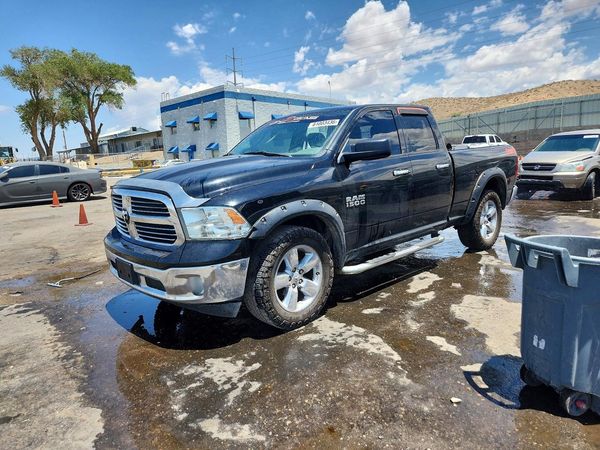 2014 RAM 1500 SLT