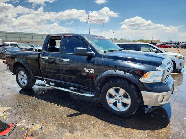 2014 RAM 1500 SLT