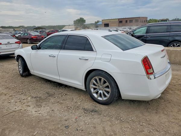 2012 CHRYSLER 300
