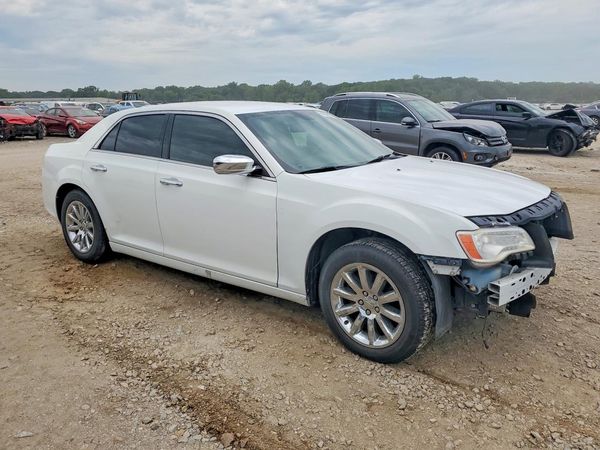 2012 CHRYSLER 300