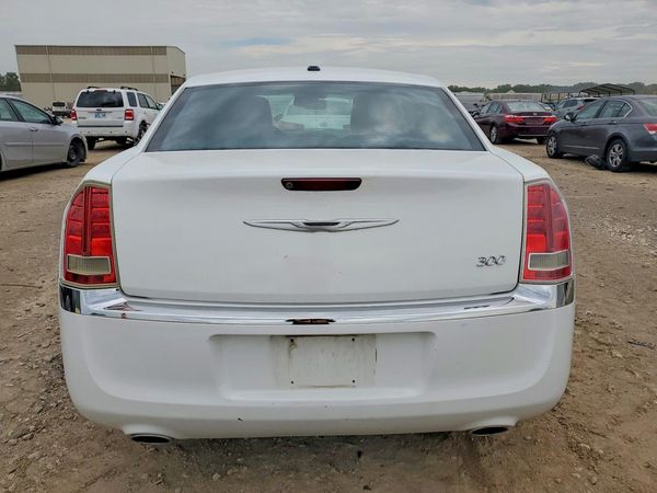 2012 CHRYSLER 300