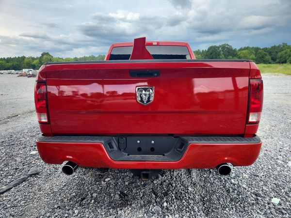 2013 RAM 1500 ST