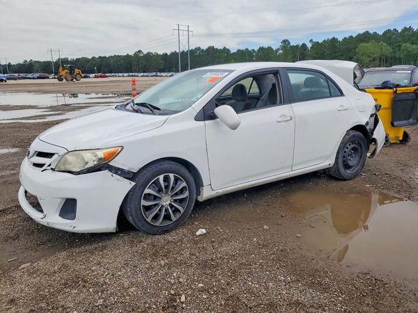 2012 TOYOTA COROLLA