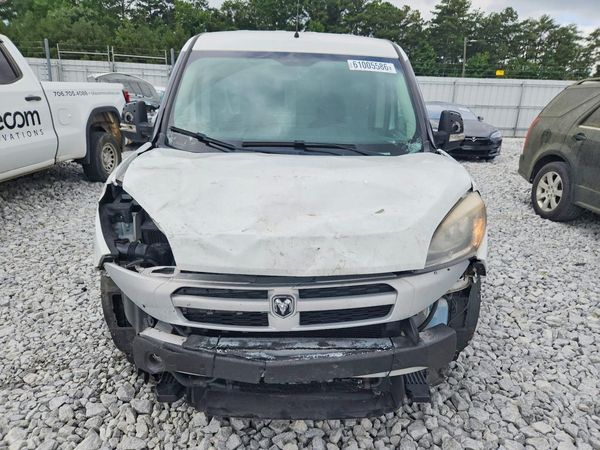 2017 RAM PROMASTER CITY SLT