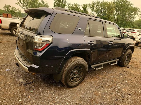 2024 TOYOTA 4RUNNER TRD offroad Prem