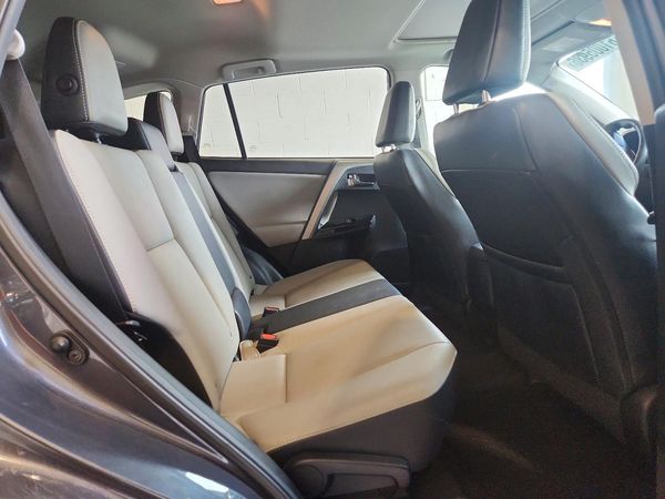 2016 TOYOTA RAV4 Limited (G Grade)