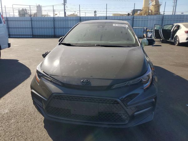 2022 TOYOTA COROLLA SE
